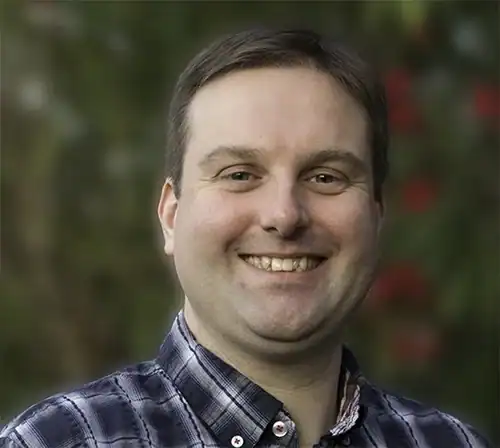 Headshot of Matthew Hardy